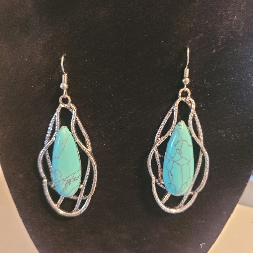 Earings